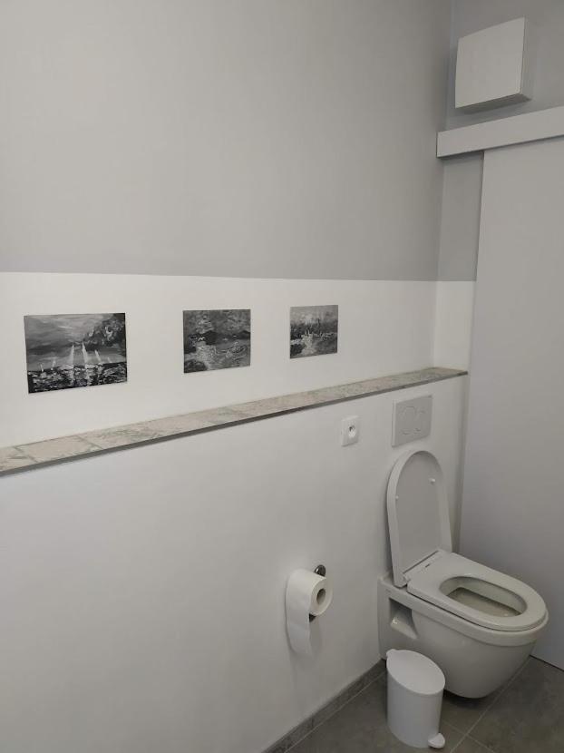 Apartmán One To One Štúrovo Kültér fotó
